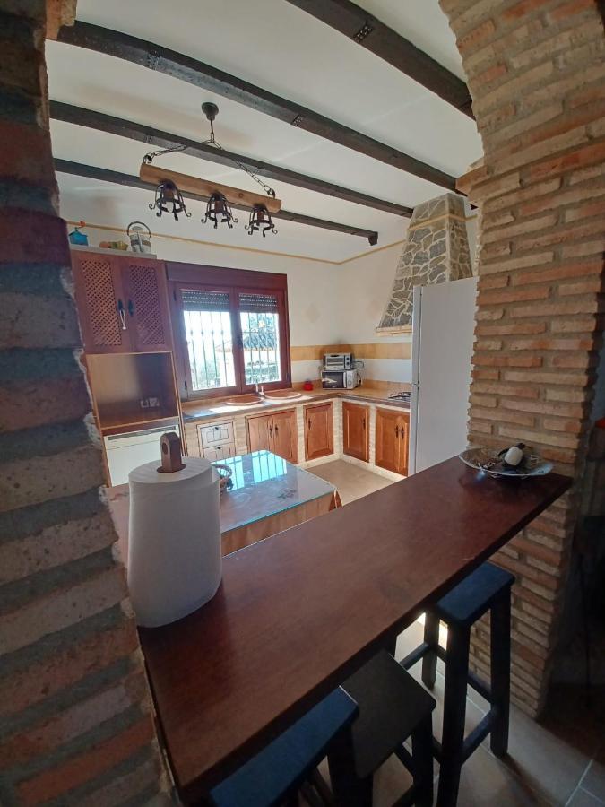 Villa Martinez Alquiler Rural Isabel Alcalá del Valle Buitenkant foto